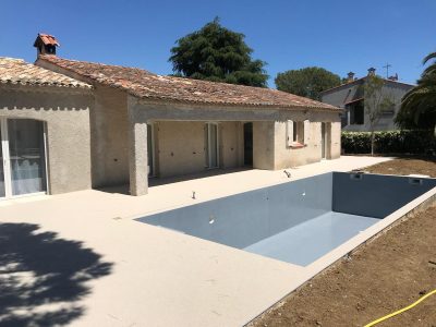 Piscine rénovée avec le revêtement Aquabright