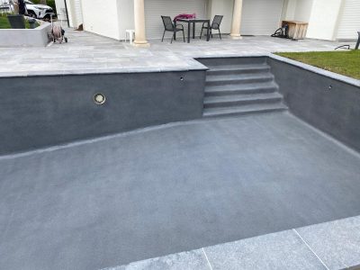 Piscine rénovée avec le revêtement Aquabright