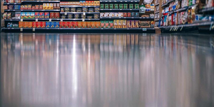 Sol en résine dans un magasin