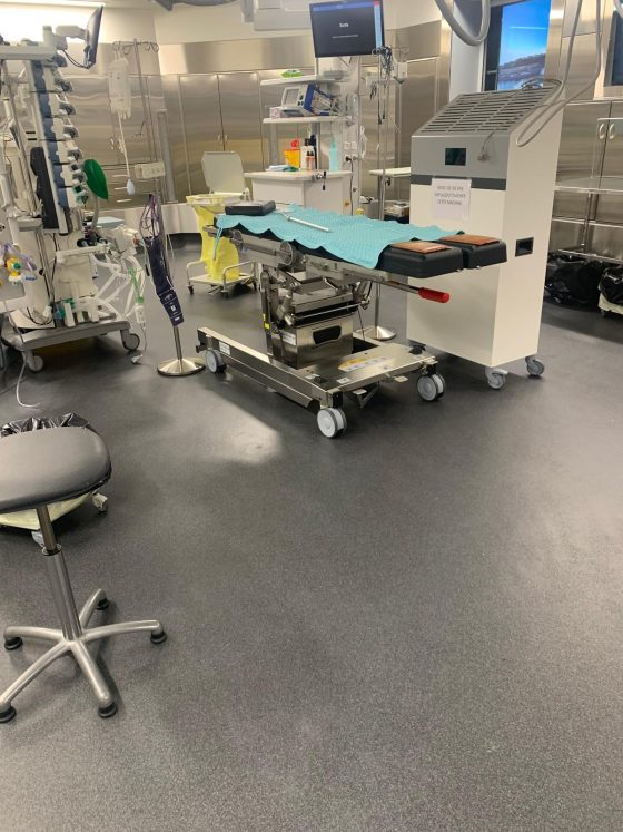 Sol hospitalier et salle blanche